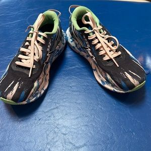 ASICS Noosa Tri 13 size 6.5